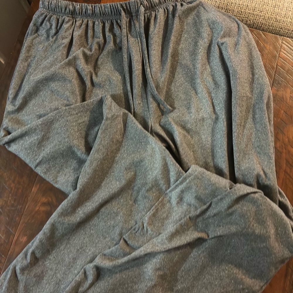 Men's Heather Gray Elastic-Waist Joggers with Drawstring